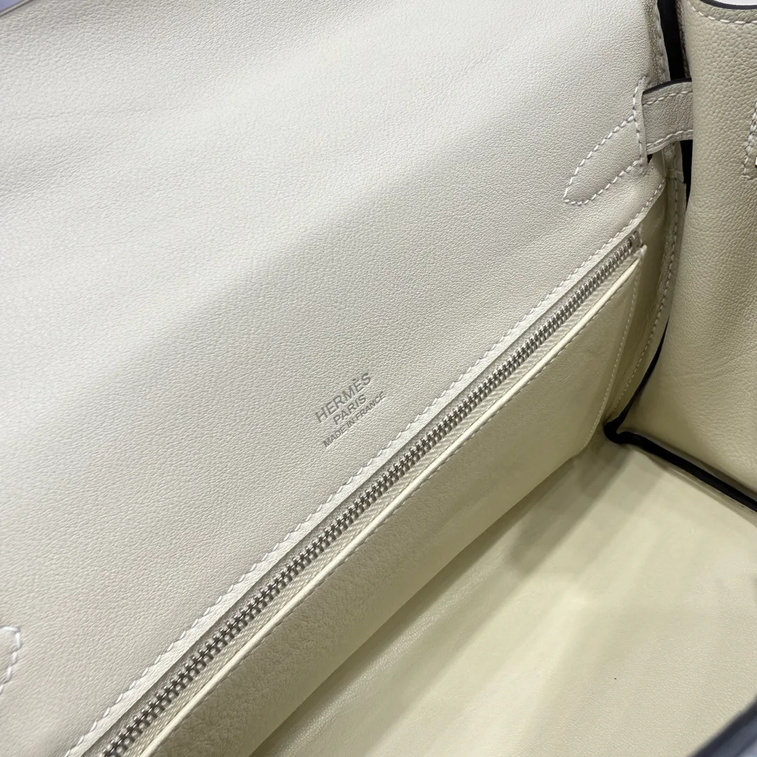 Women's Classic Handbags HERMES 18394578