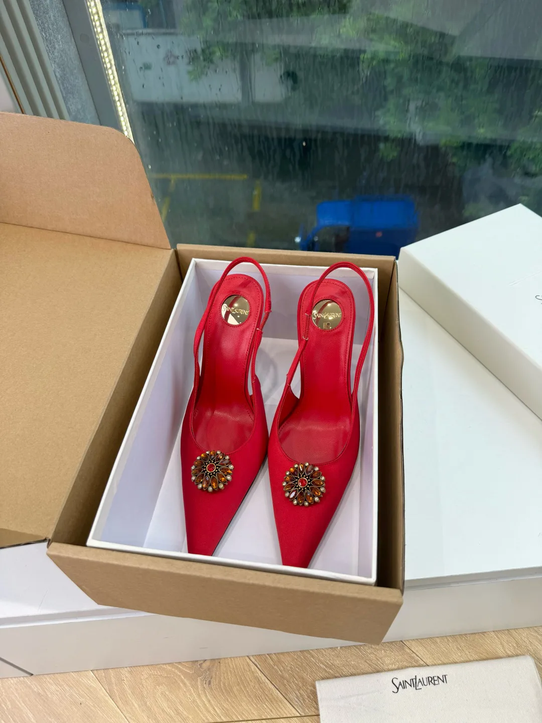 Women's Heels SAINT LAURENT 18104159