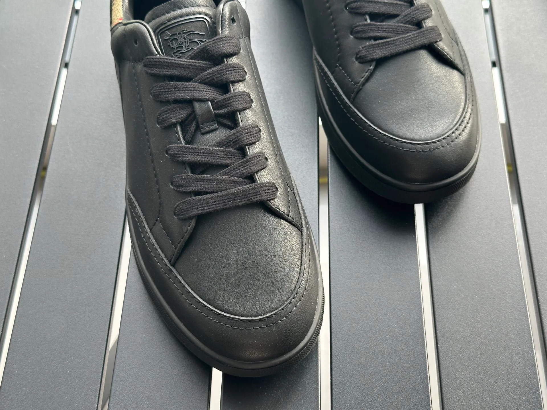 Men's Sneakers BURBERRY 17420316