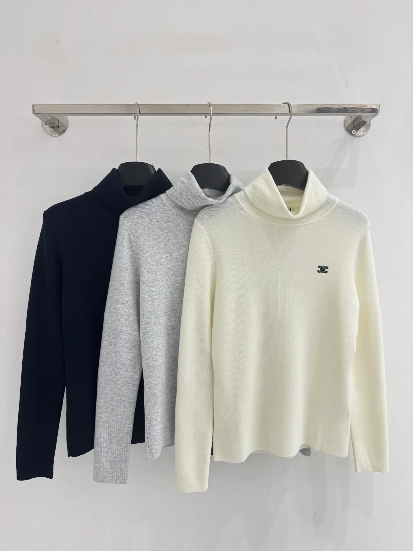 Women's Jumpers And Sweaters CELINE 18184216