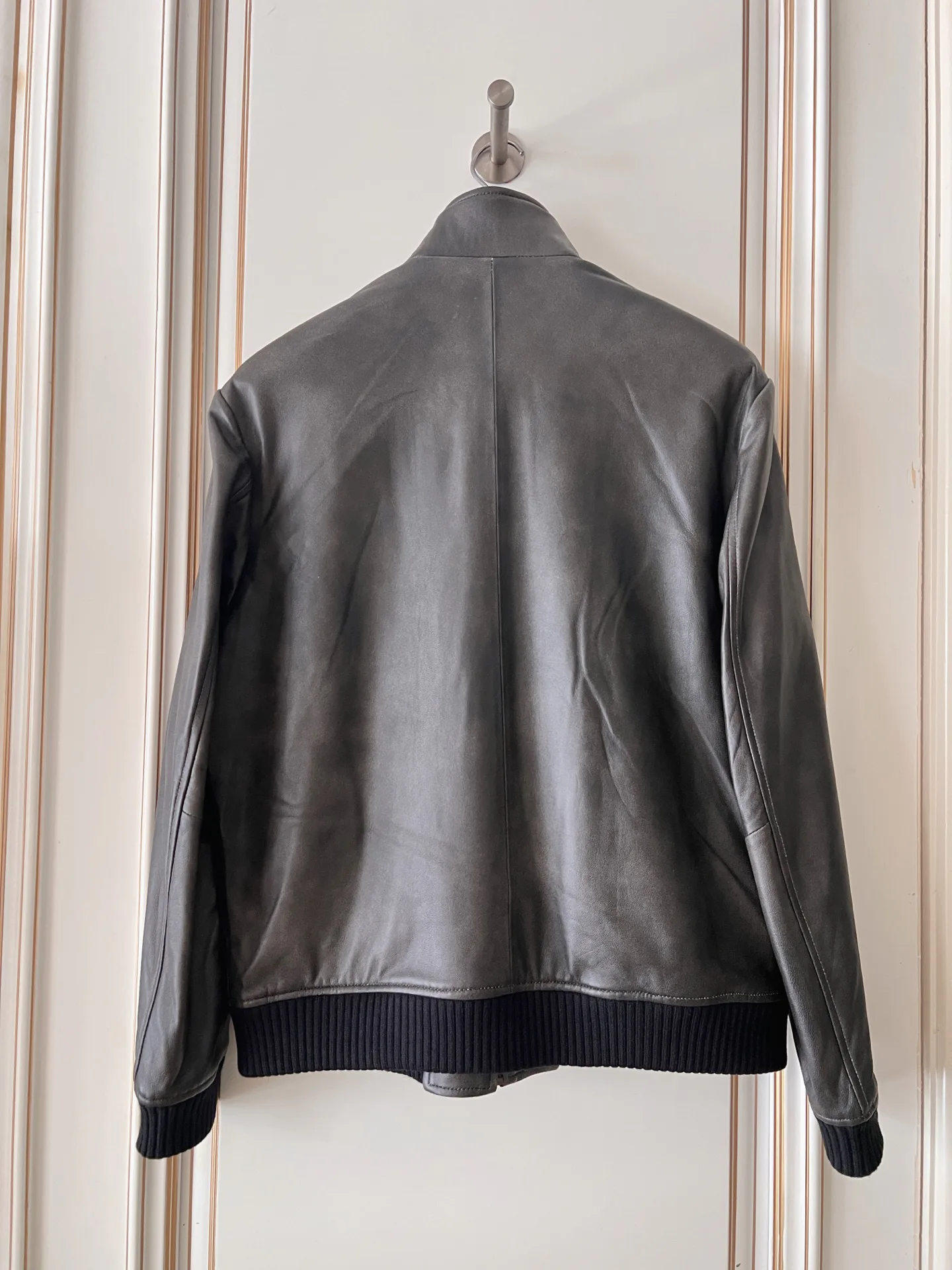 Women's Leather Jackets And Sheepskin Coats LOUIS VUITTON 18409019