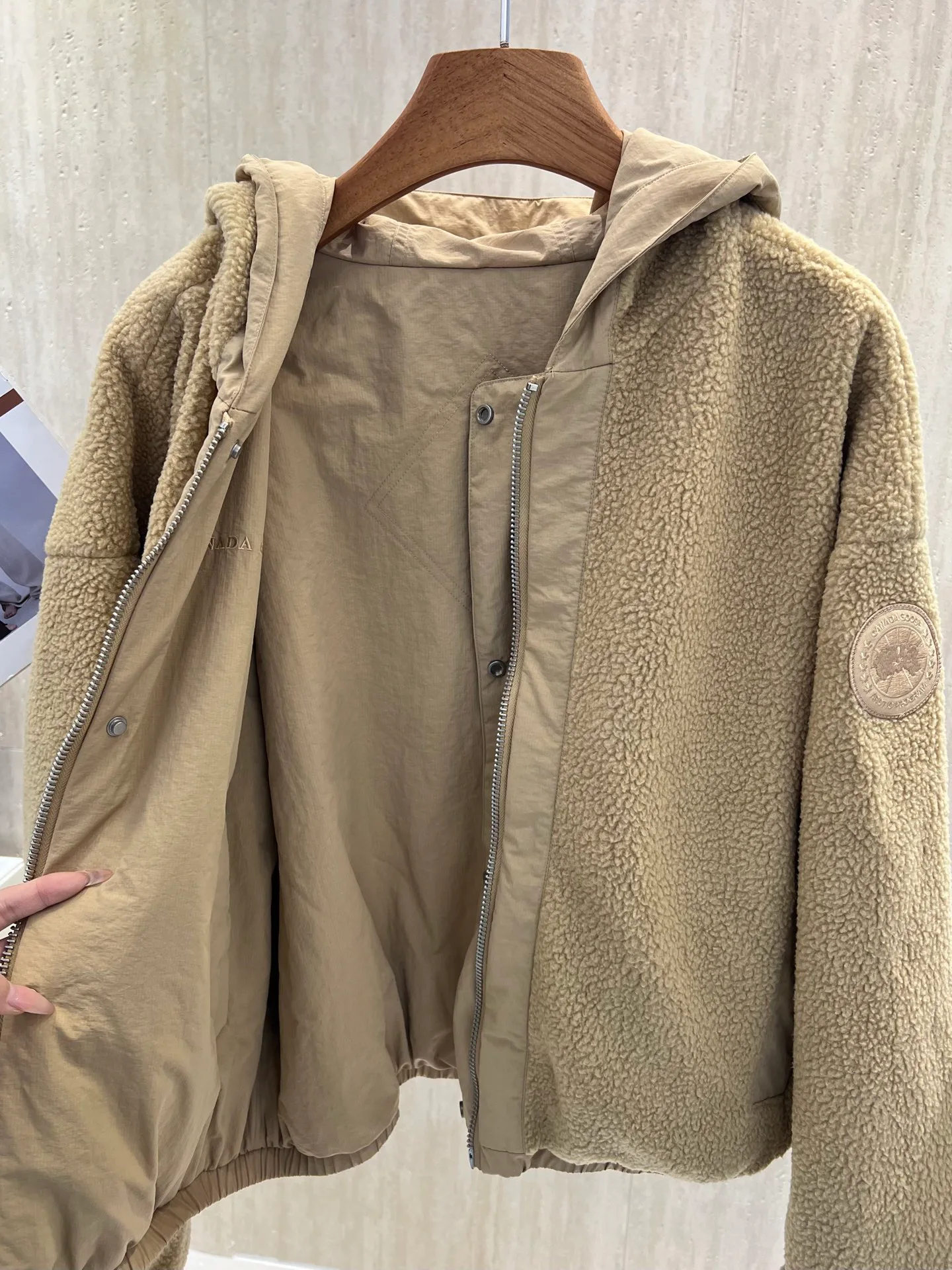Men's Jackets And Down Jackets CANADA GOOSE 18330520