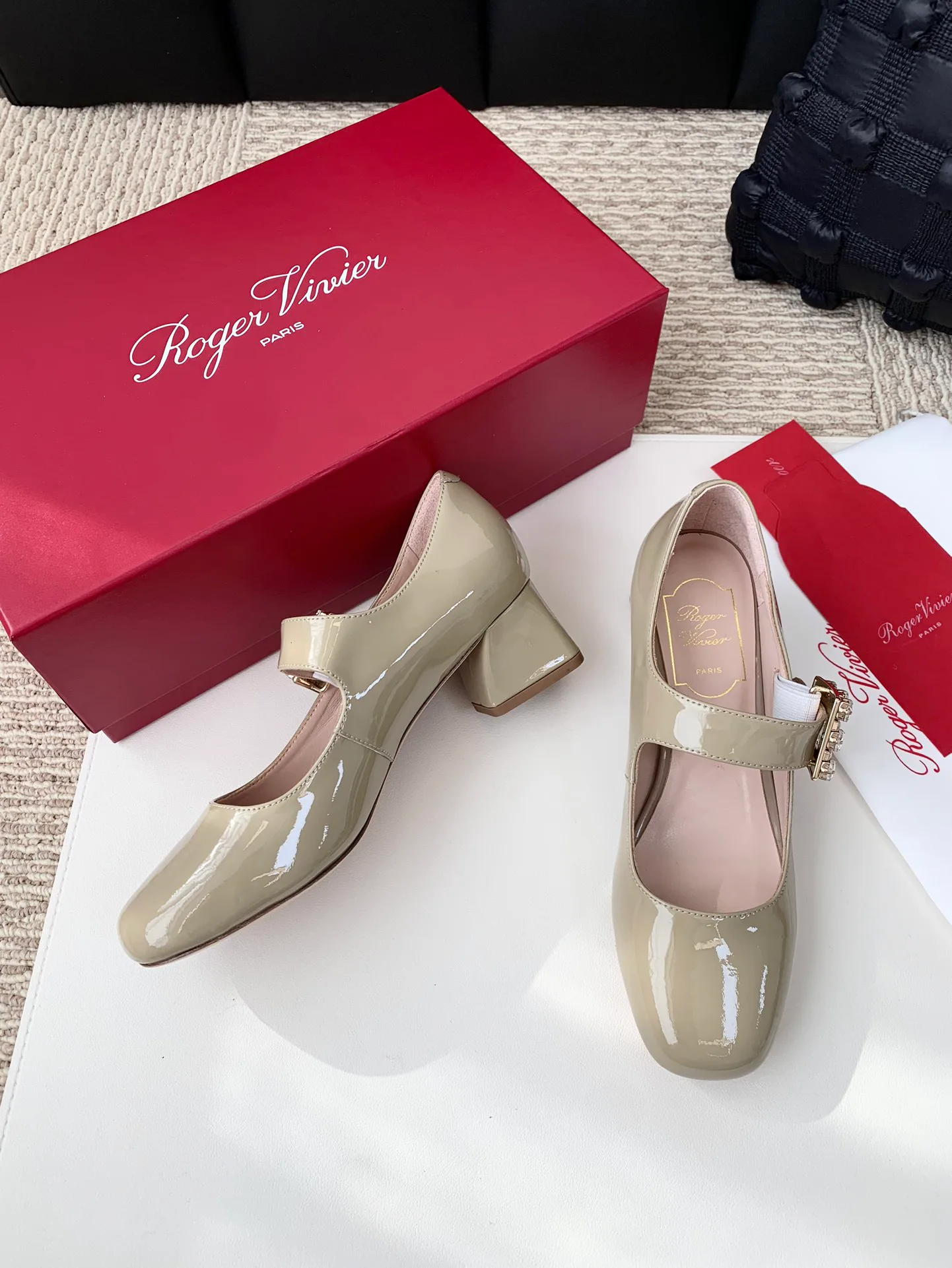 Women's Heels ROGER VIVIER 17990354