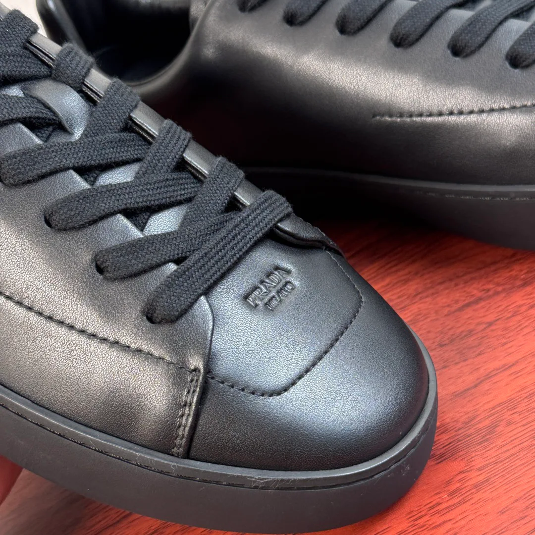 Men's Sneakers PRADA 16935024