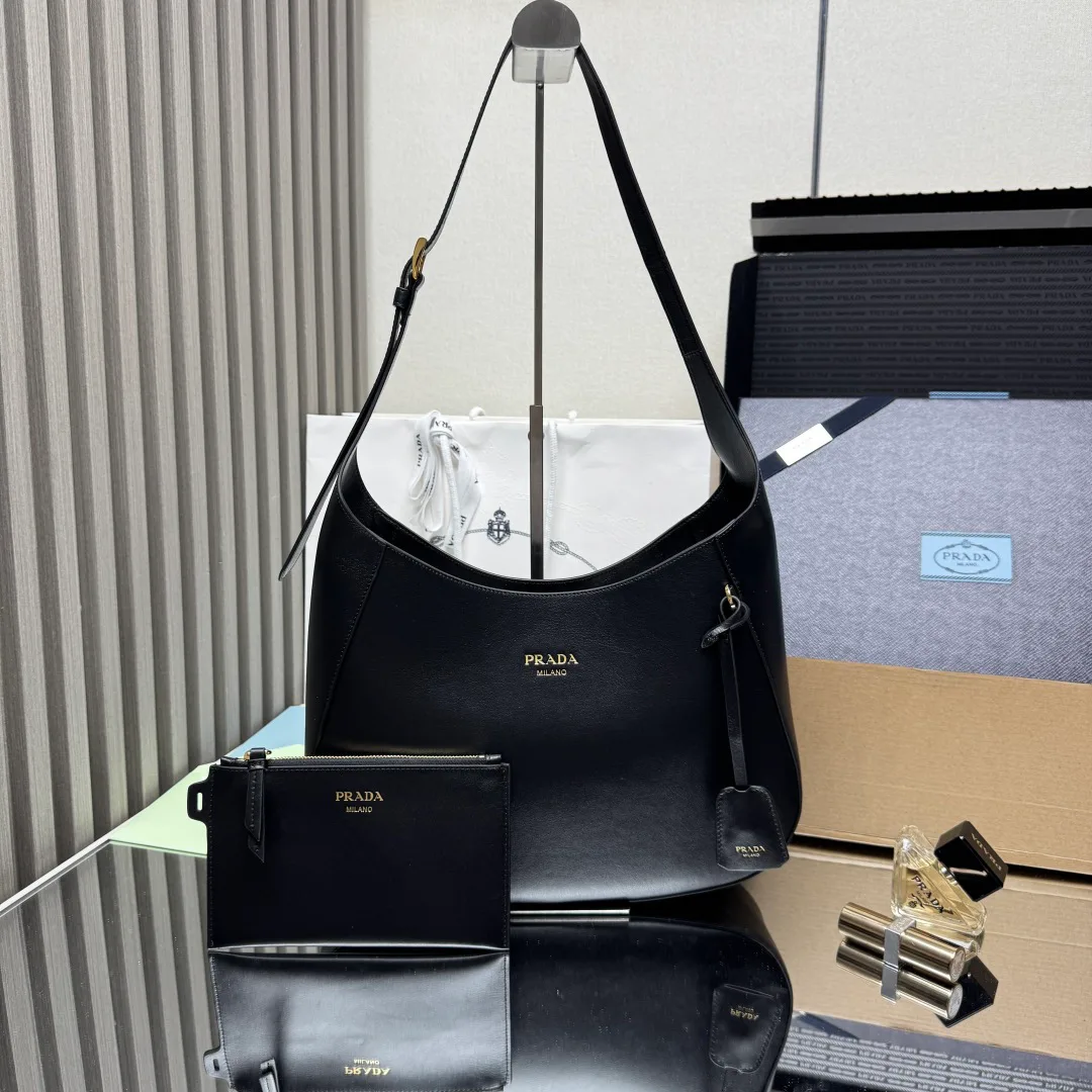 Women's Classic Handbags PRADA 18323045