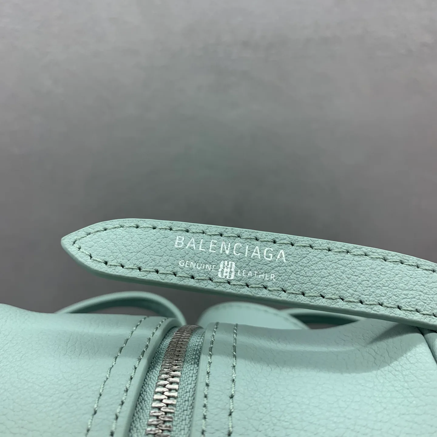 Women's Classic Handbags BALENCIAGA 18136627