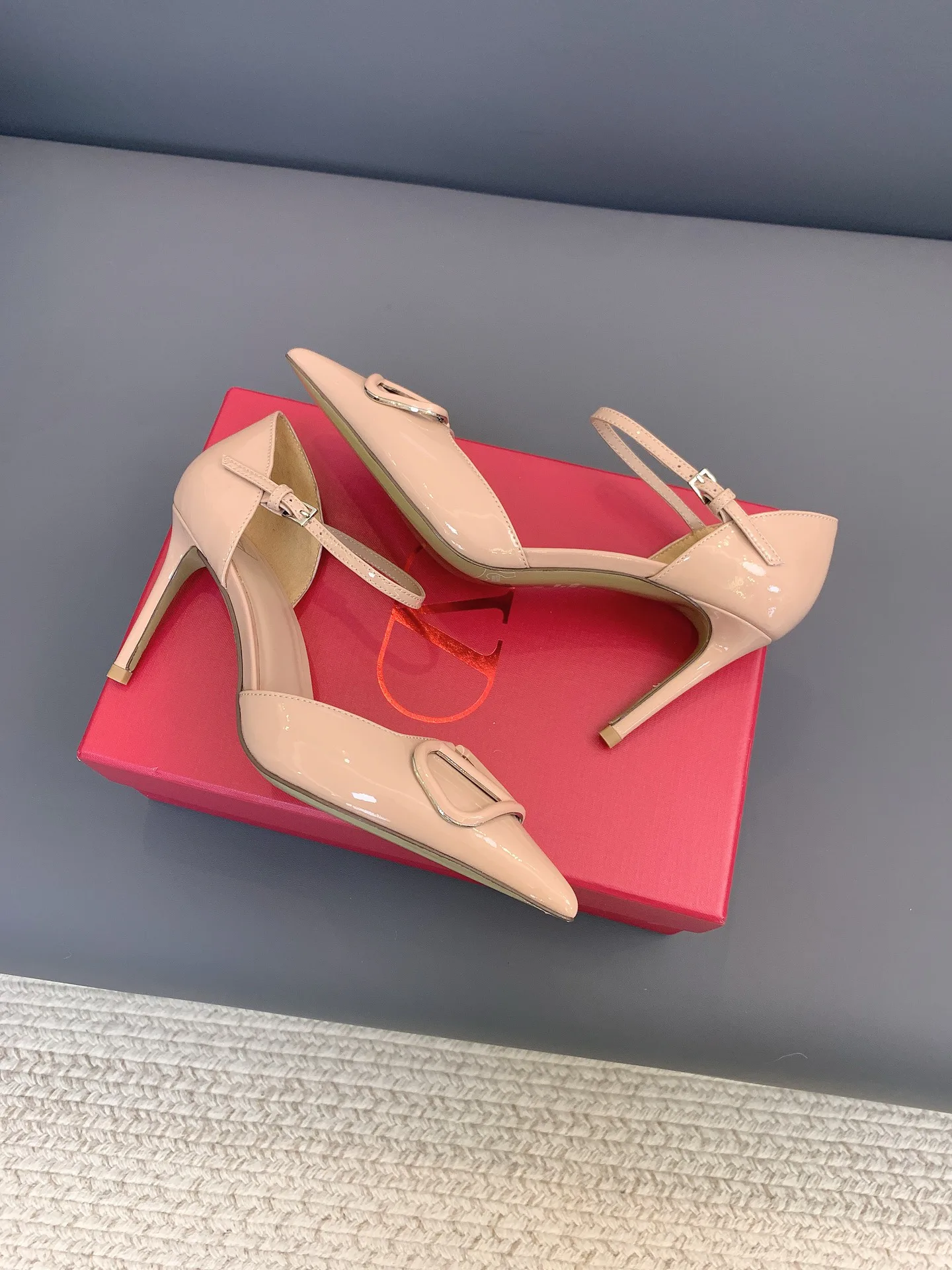 Women's Heels VALENTINO 17656642