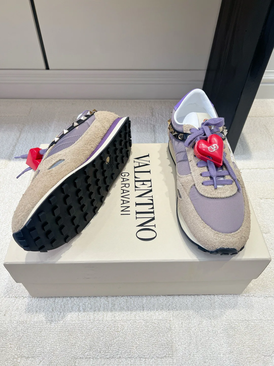 Women's Sneakers VALENTINO 18436564