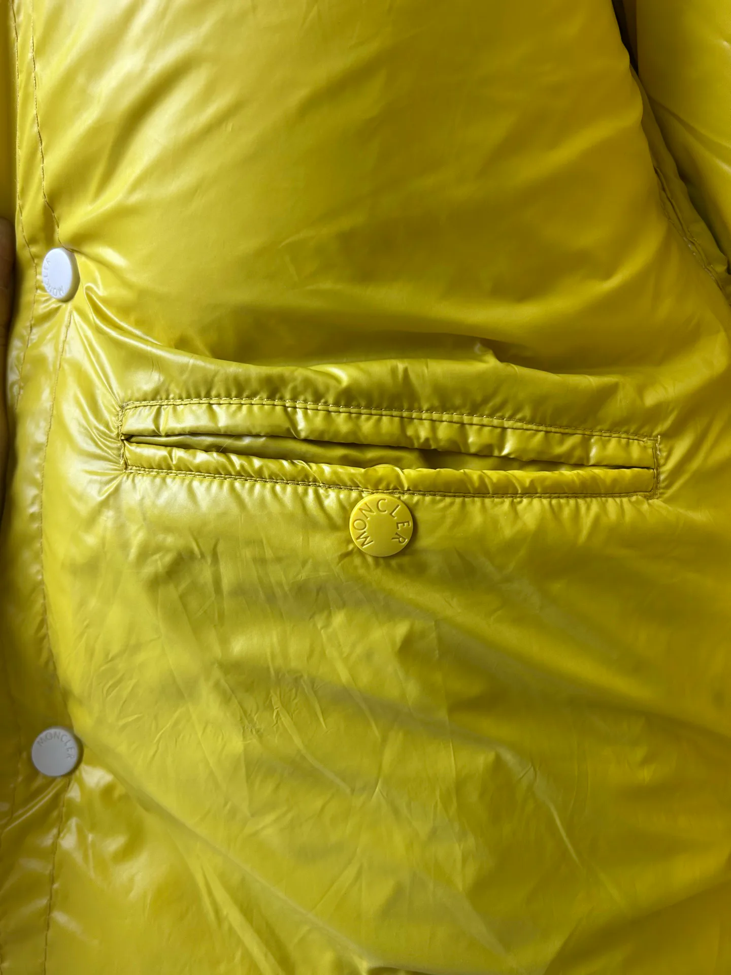 Men's Jackets And Down Jackets MONCLER 18188953