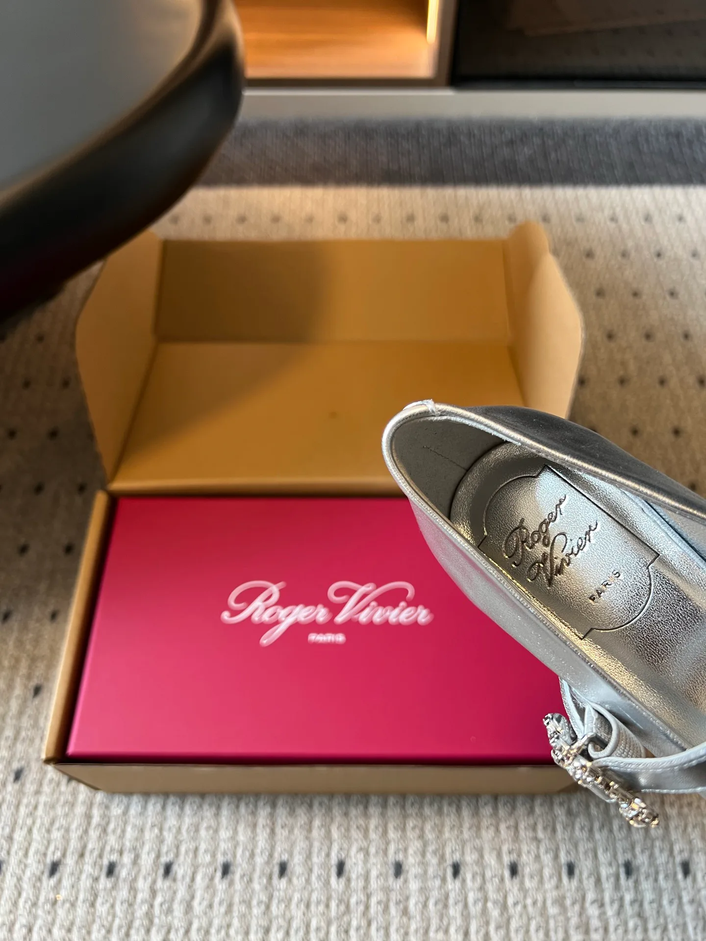 Women's Heels ROGER VIVIER 17860673