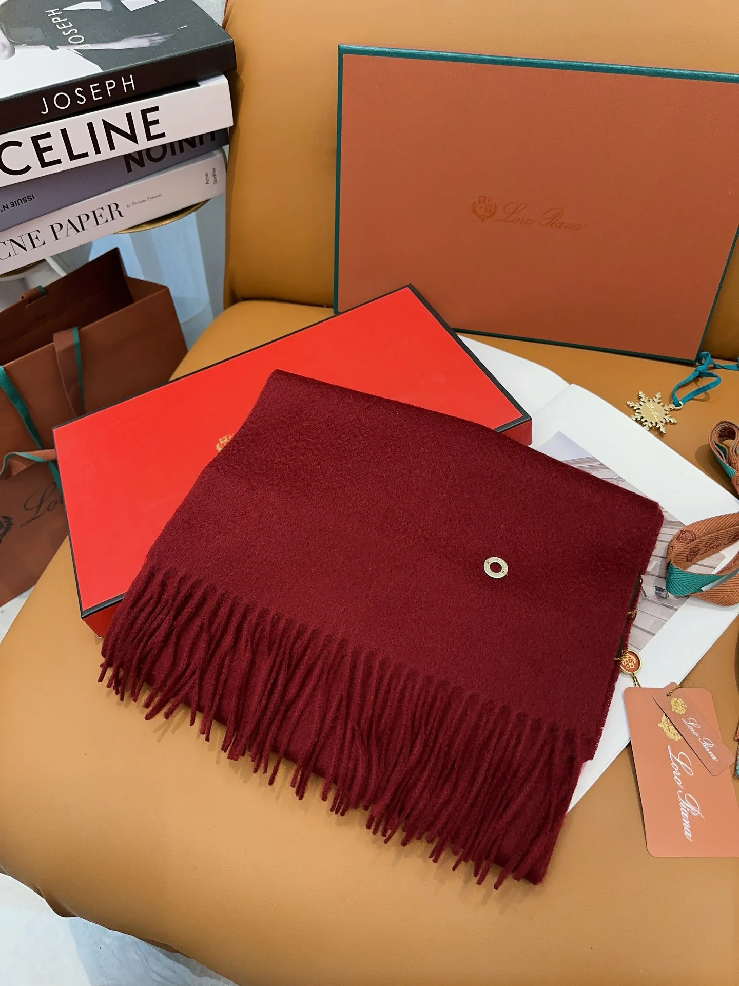 Scarves LORO PIANA 18105450