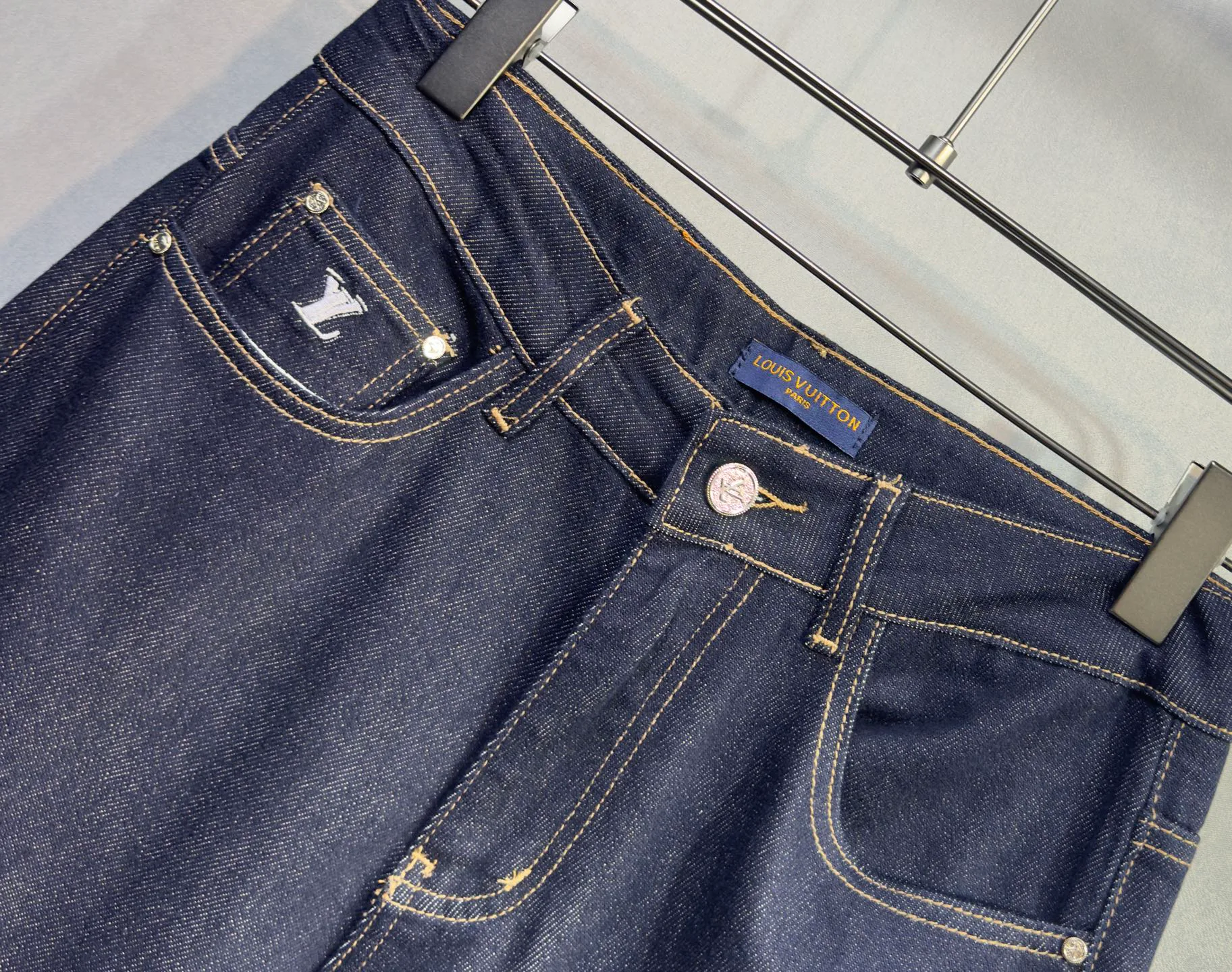 Men's Jeans LOUIS VUITTON 18098392