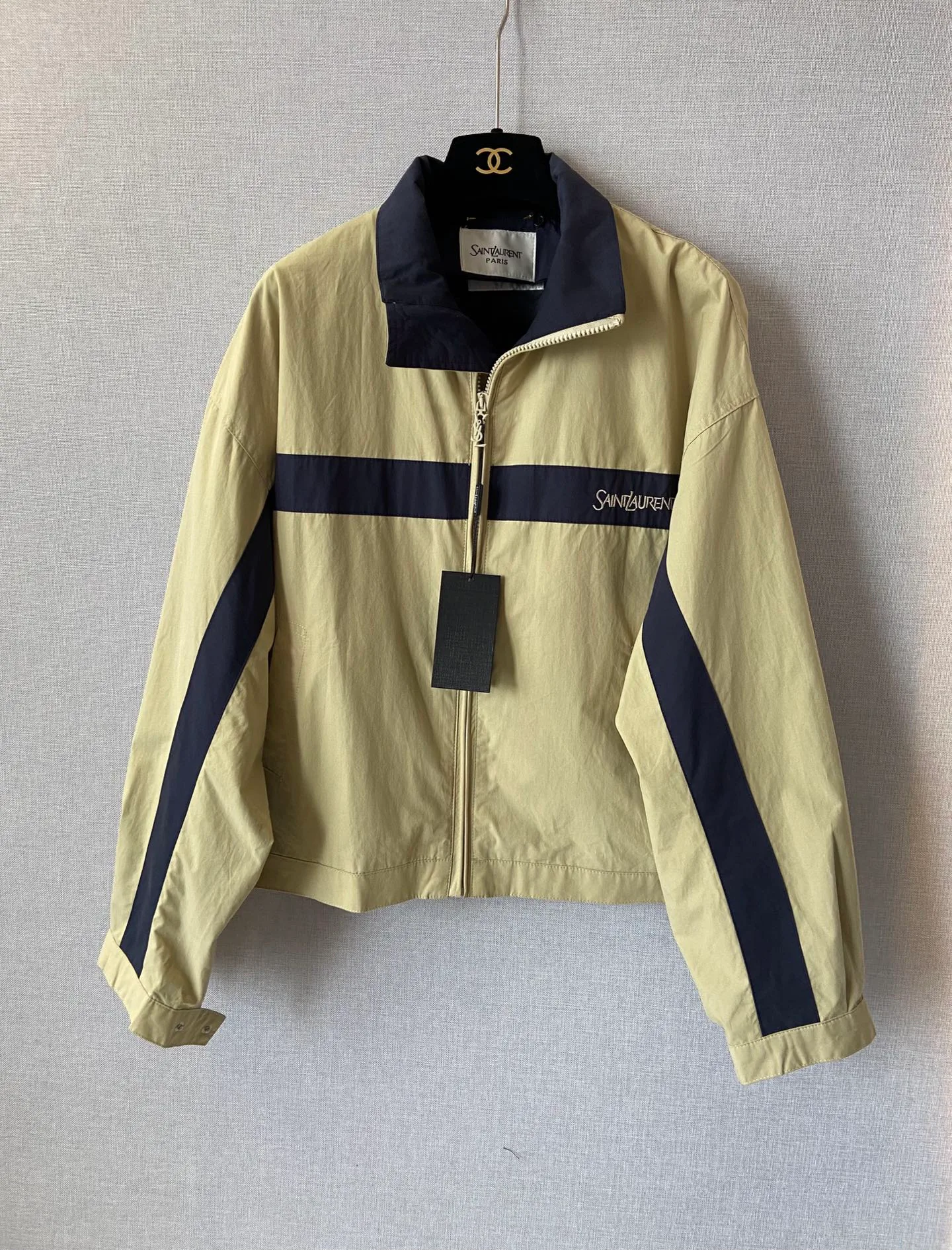 Women's Jackets And Down Jackets SAINT LAURENT 18497050