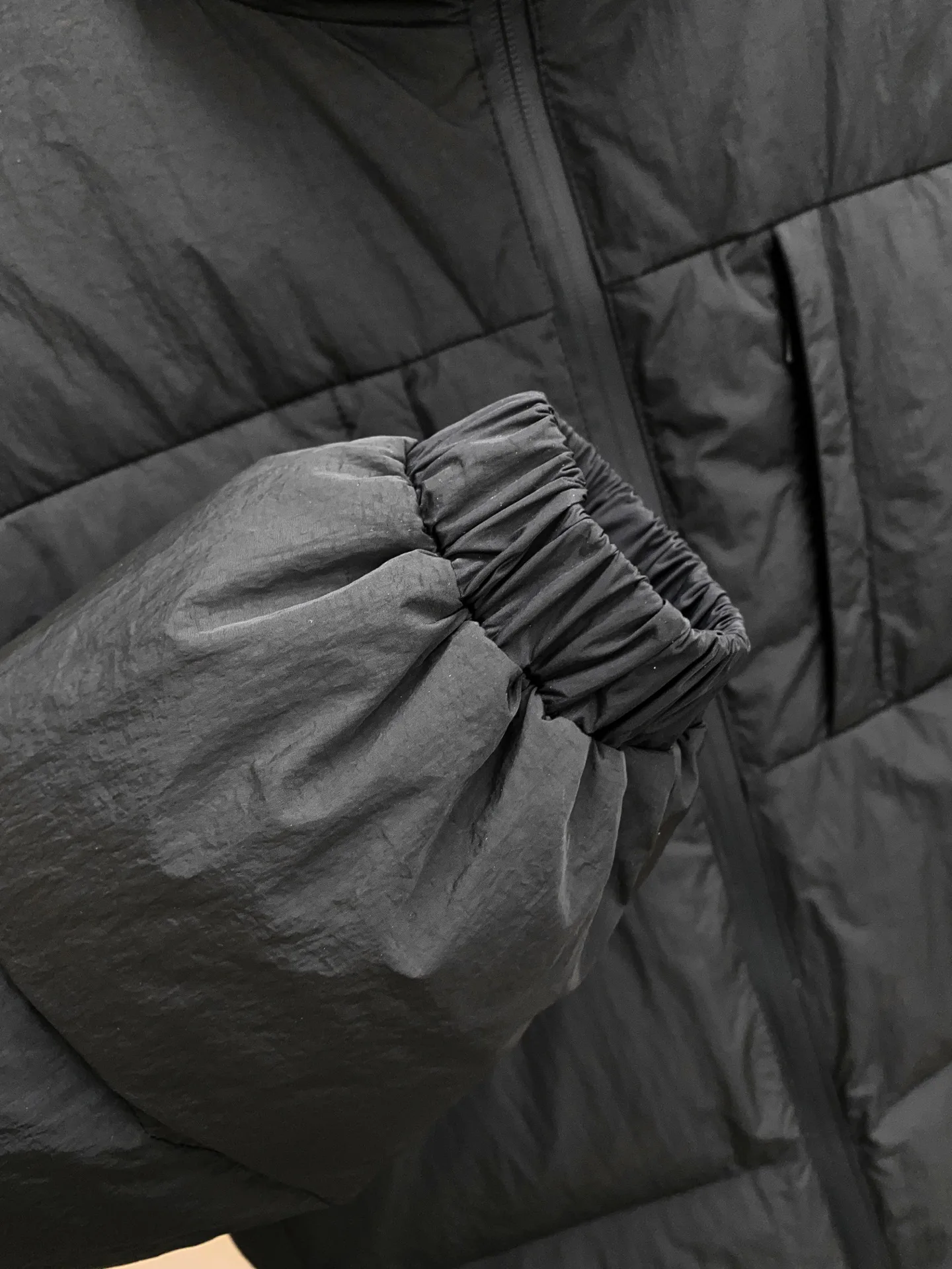 Men's Jackets And Down Jackets MONCLER 18111228