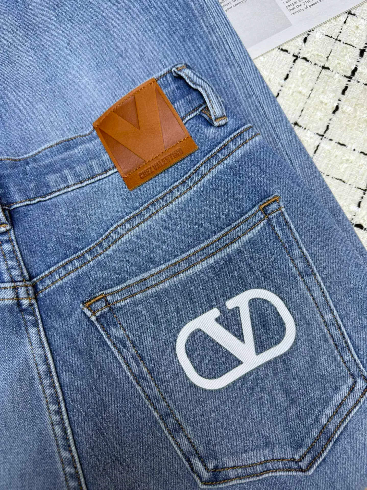 Women's Jeans VALENTINO 18510322