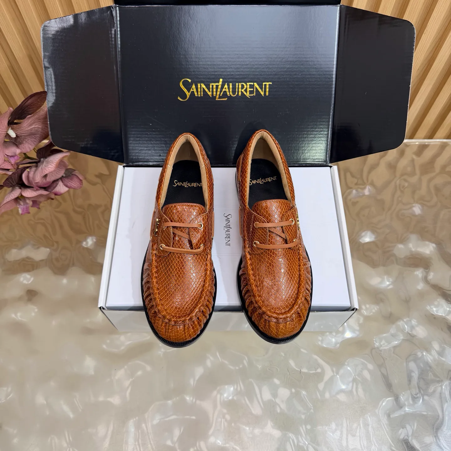 Women's Loafers And Moccasins SAINT LAURENT 17816824