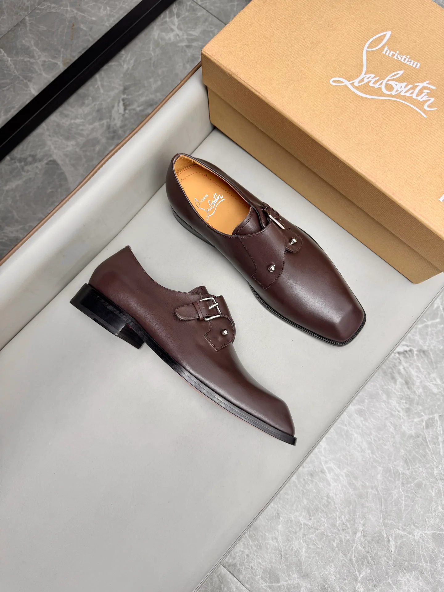 Men's Loafers And Dress Shoes CHRISTIAN LOUBOUTIN 17947165