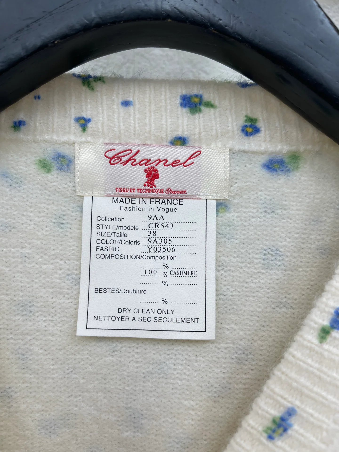 Women's Jumpers And Sweaters CHANEL 18031045