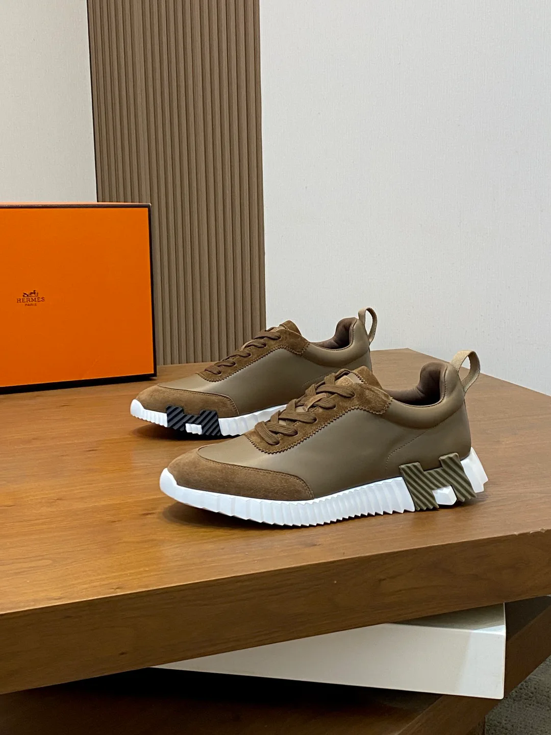 Men's Sneakers HERMES 18039728