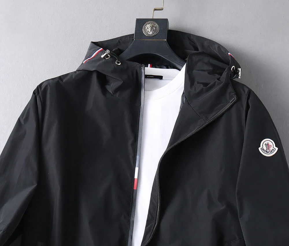Men's Jackets And Down Jackets MONCLER 19526280