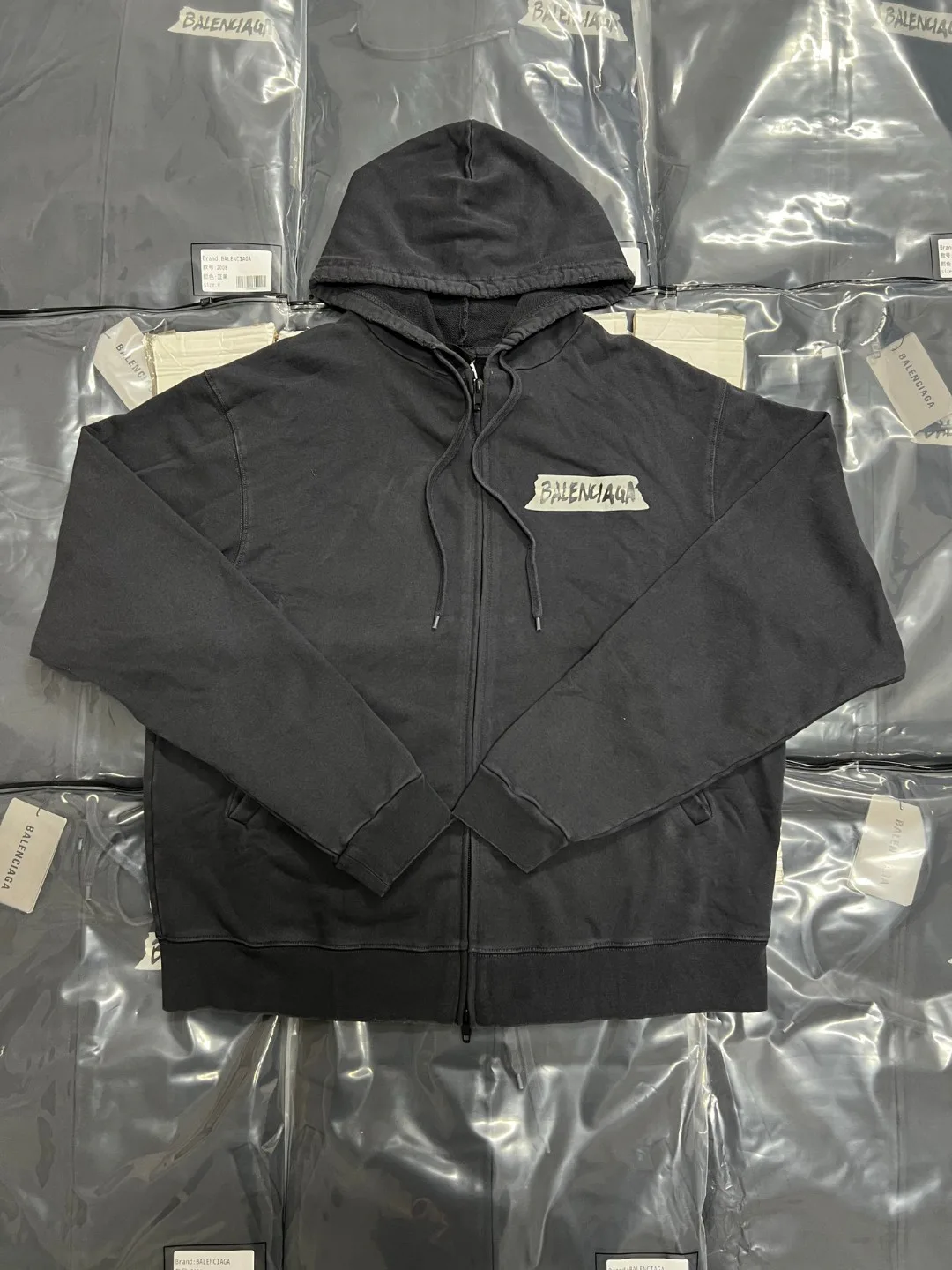 Men's Sweatshirts And Hoodies BALENCIAGA 17699436