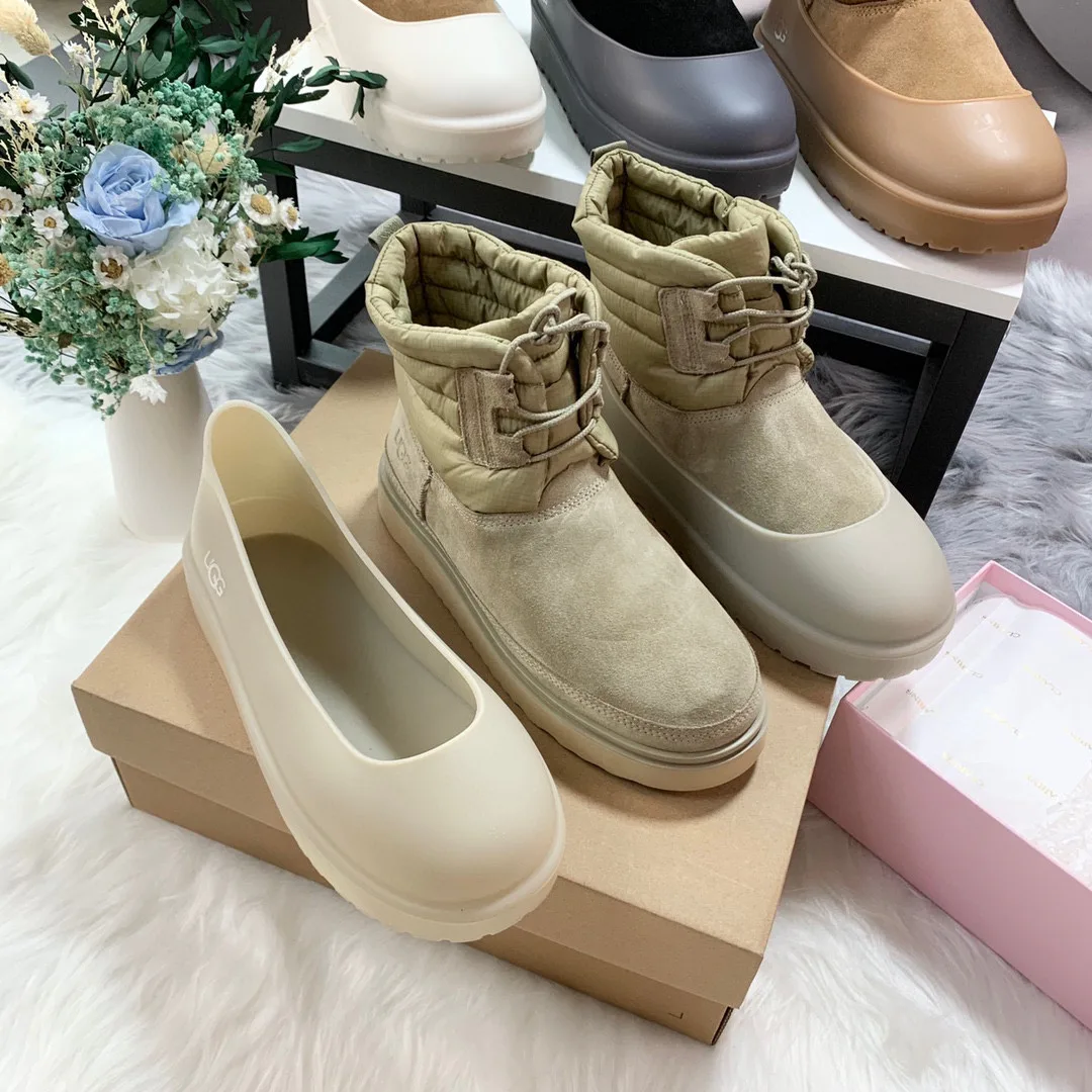Women's Ugg Boots UGG 18054417