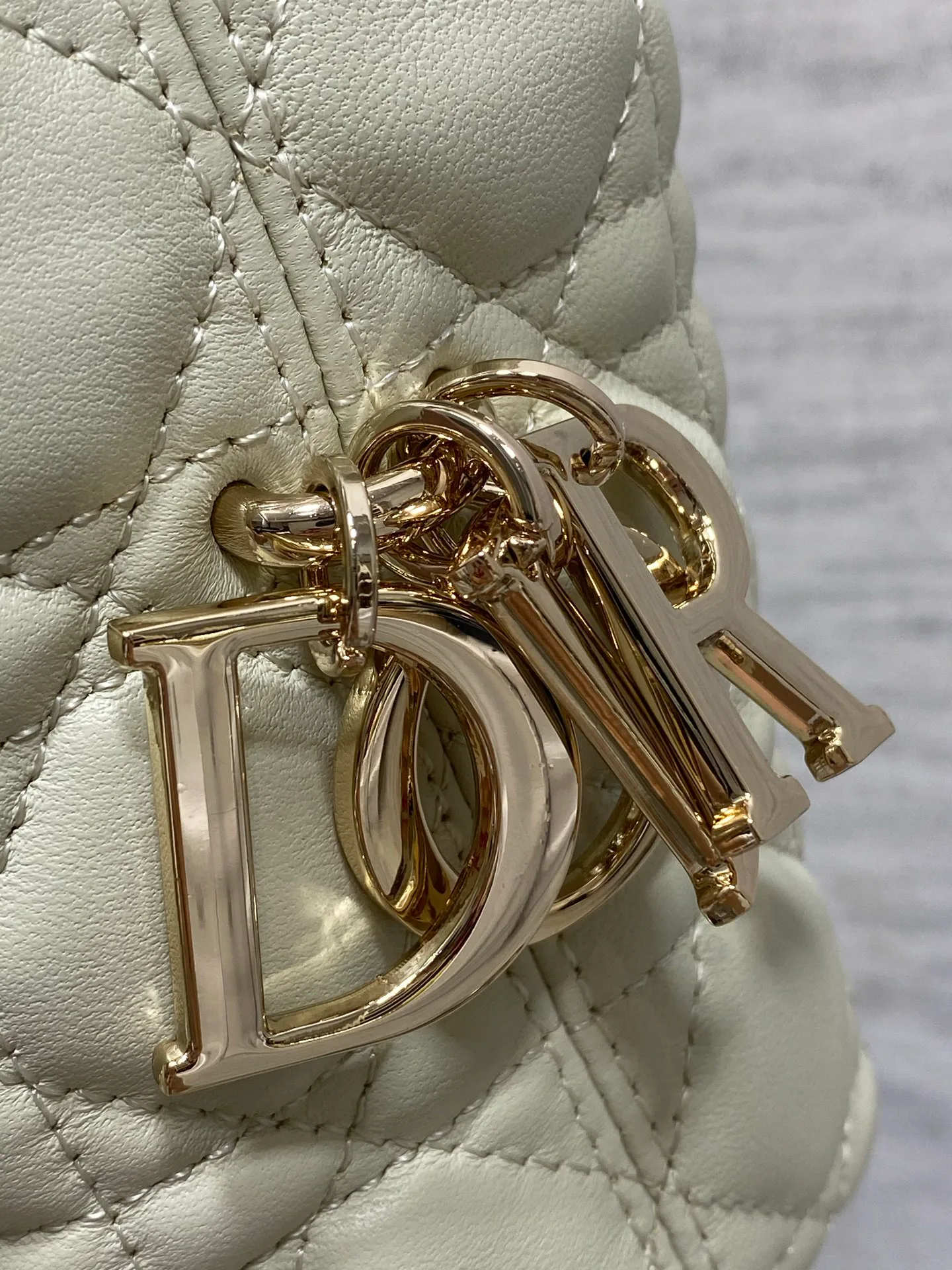 Women's Classic Handbags CHRISTIAN DIOR 18242109