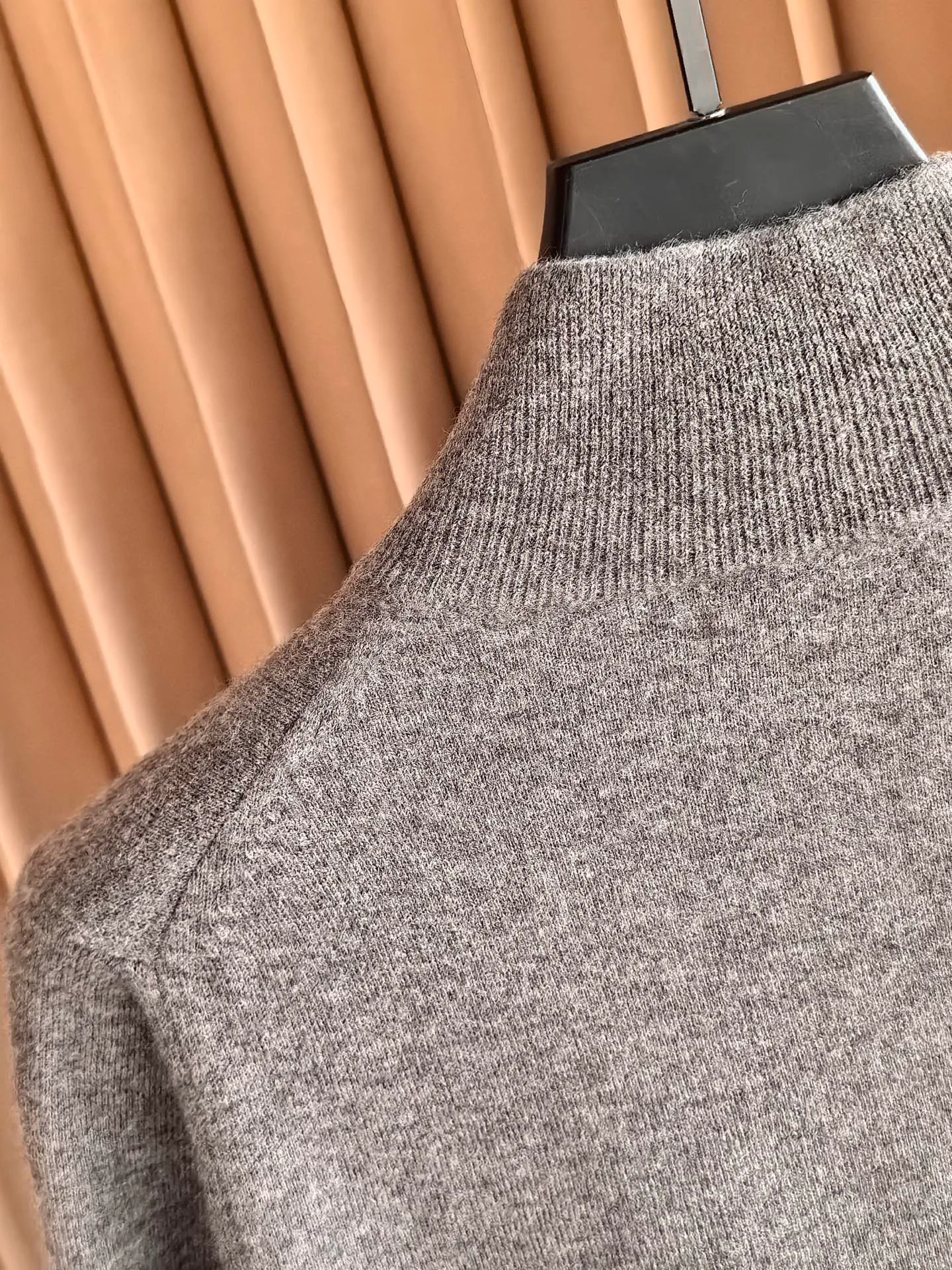 Men's Jumpers And Sweaters BRUNELLO CUCINELLI 17845118