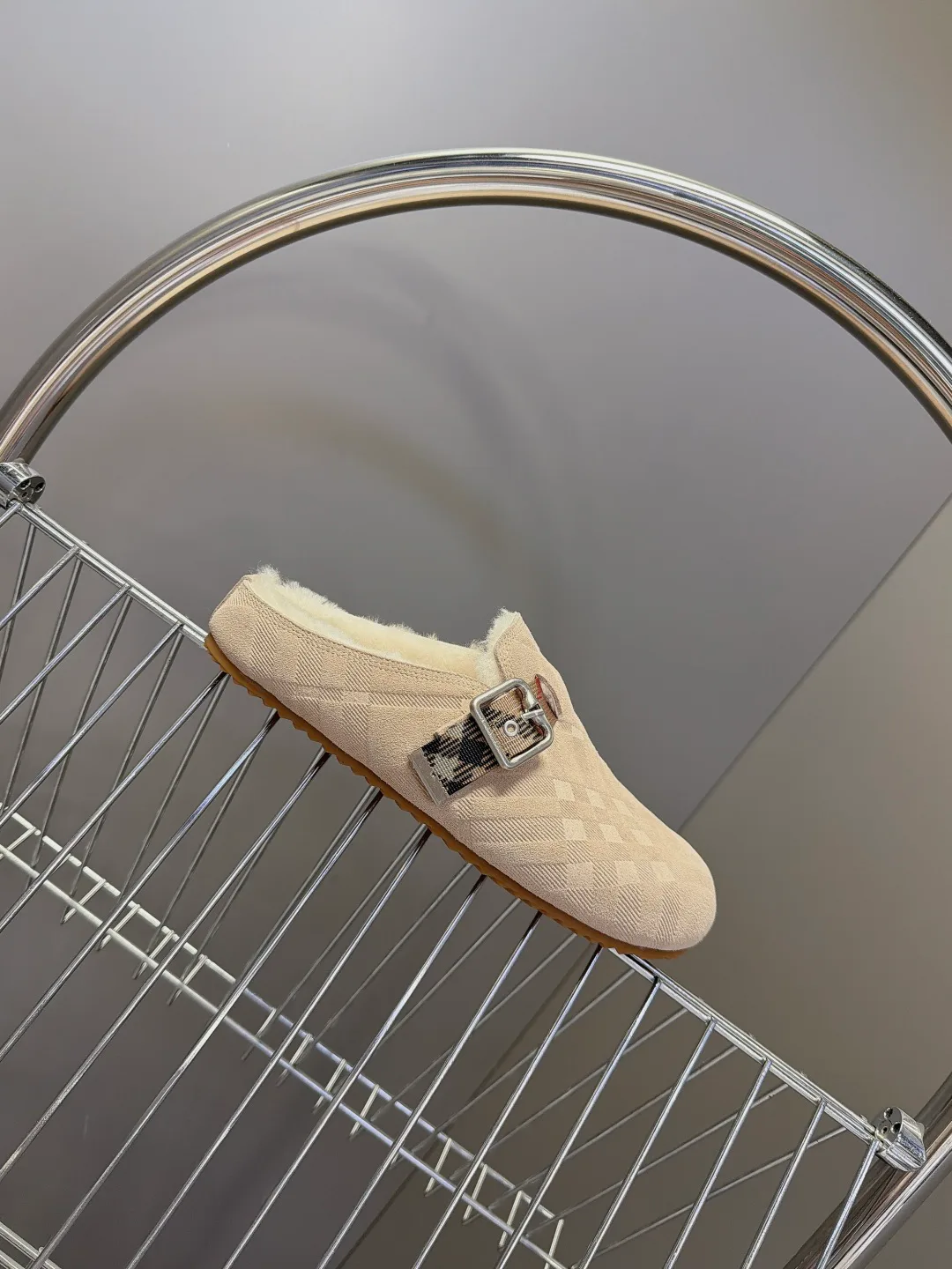 Women's Mules And Clogs BURBERRY 18092319