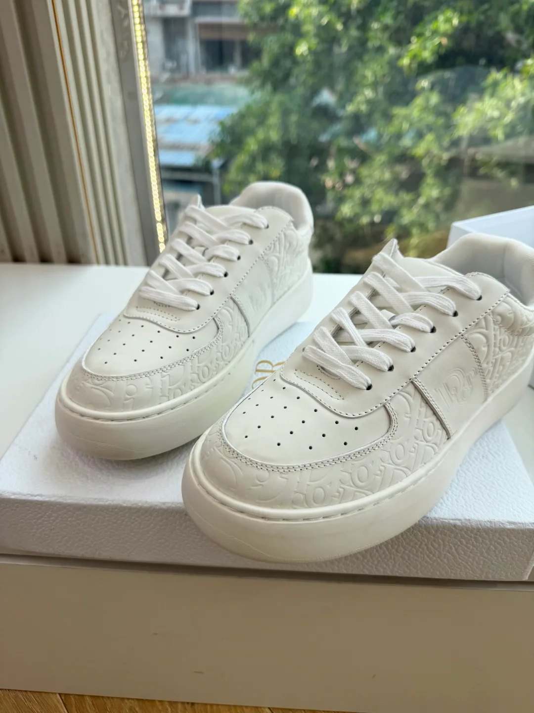 Women's Sneakers CHRISTIAN DIOR 17830490