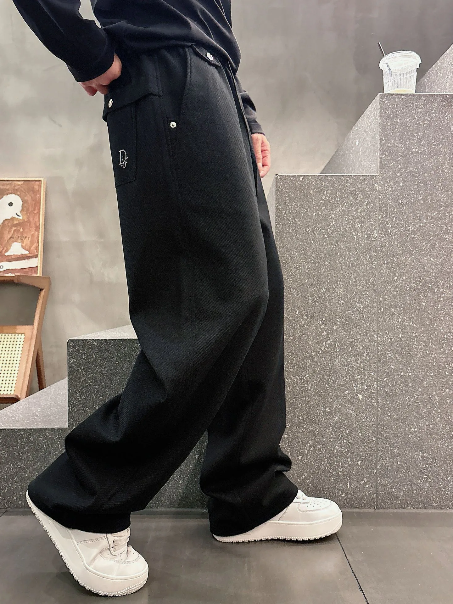 Men's Trousers CHRISTIAN DIOR 18340437
