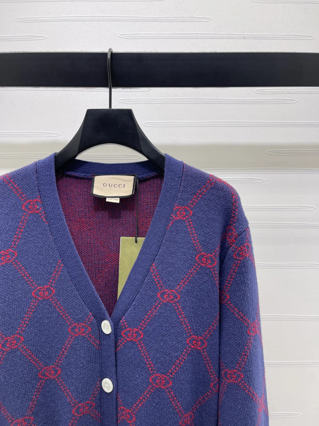 Women's Jumpers And Sweaters GUCCI 18437120
