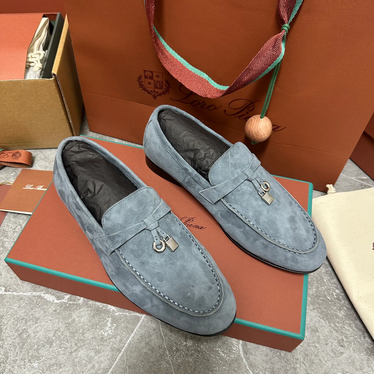 Men's Loafers And Dress Shoes LORO PIANA 17787177