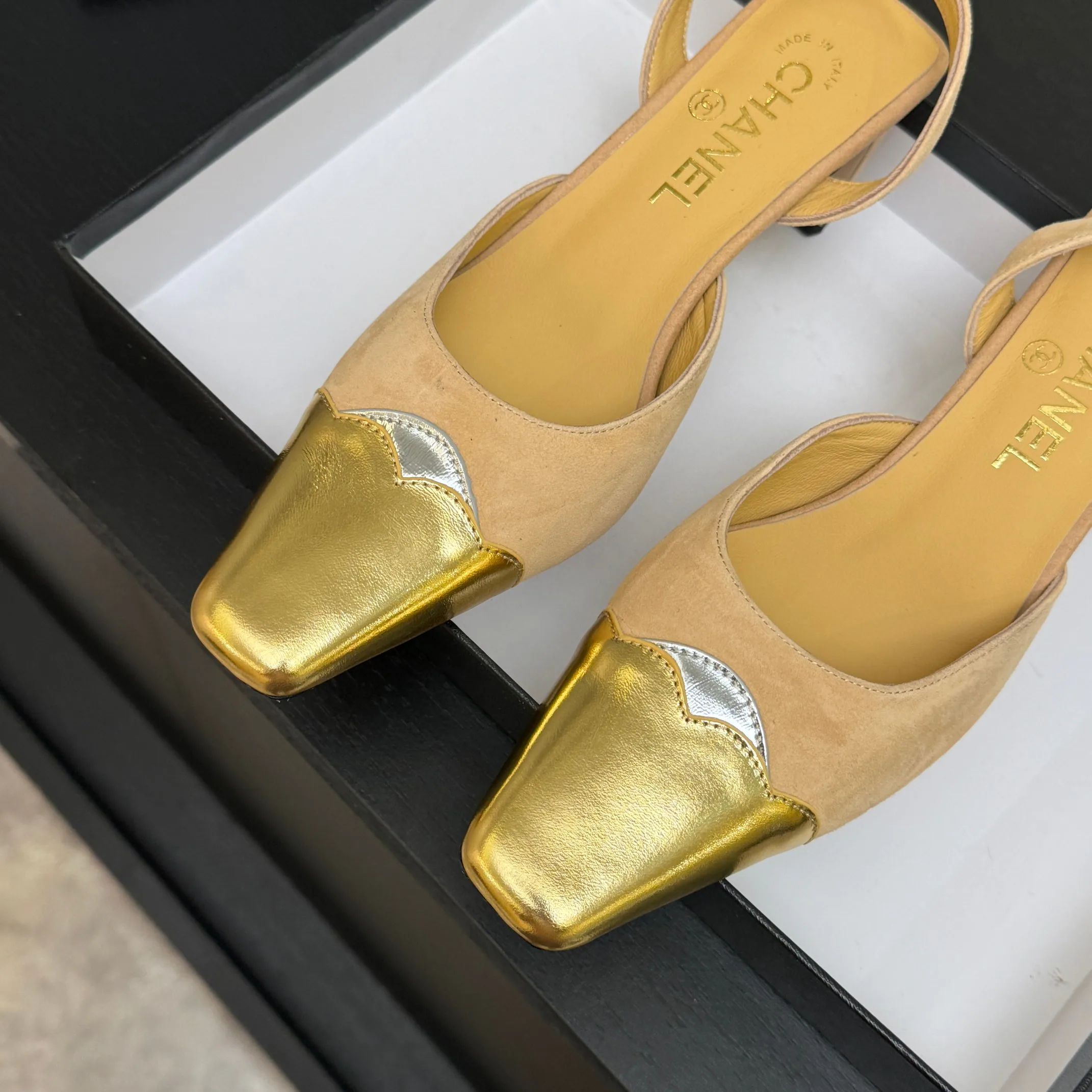 Women's Heels CHANEL 17448373