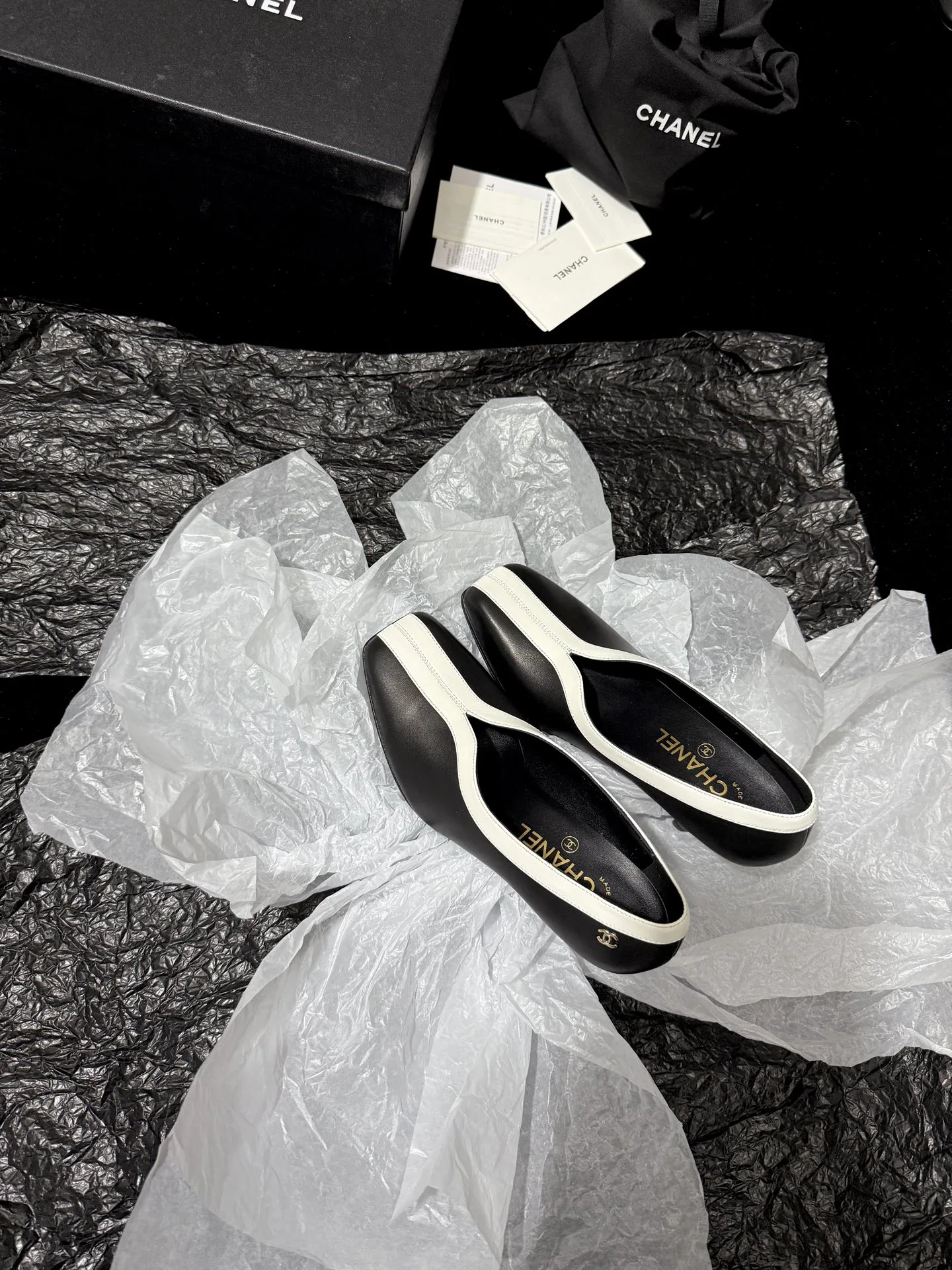 Women's Heels CHANEL 18110756