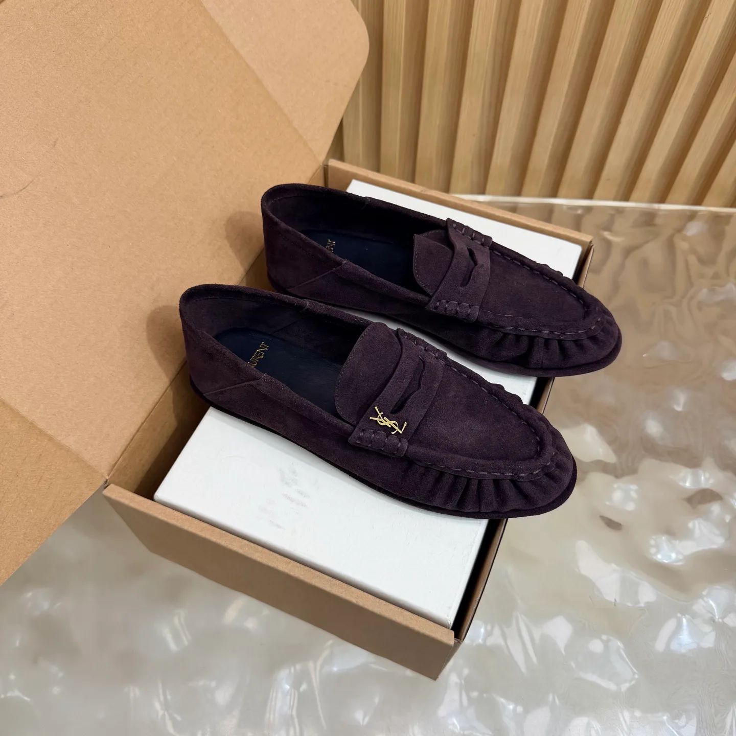 Women's Loafers And Moccasins SAINT LAURENT 17926441