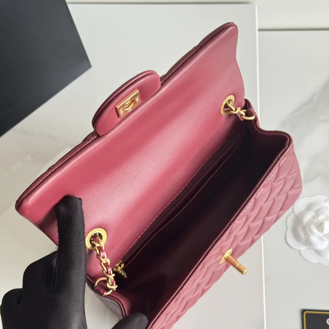 Women's Classic Handbags CHANEL 17827593
