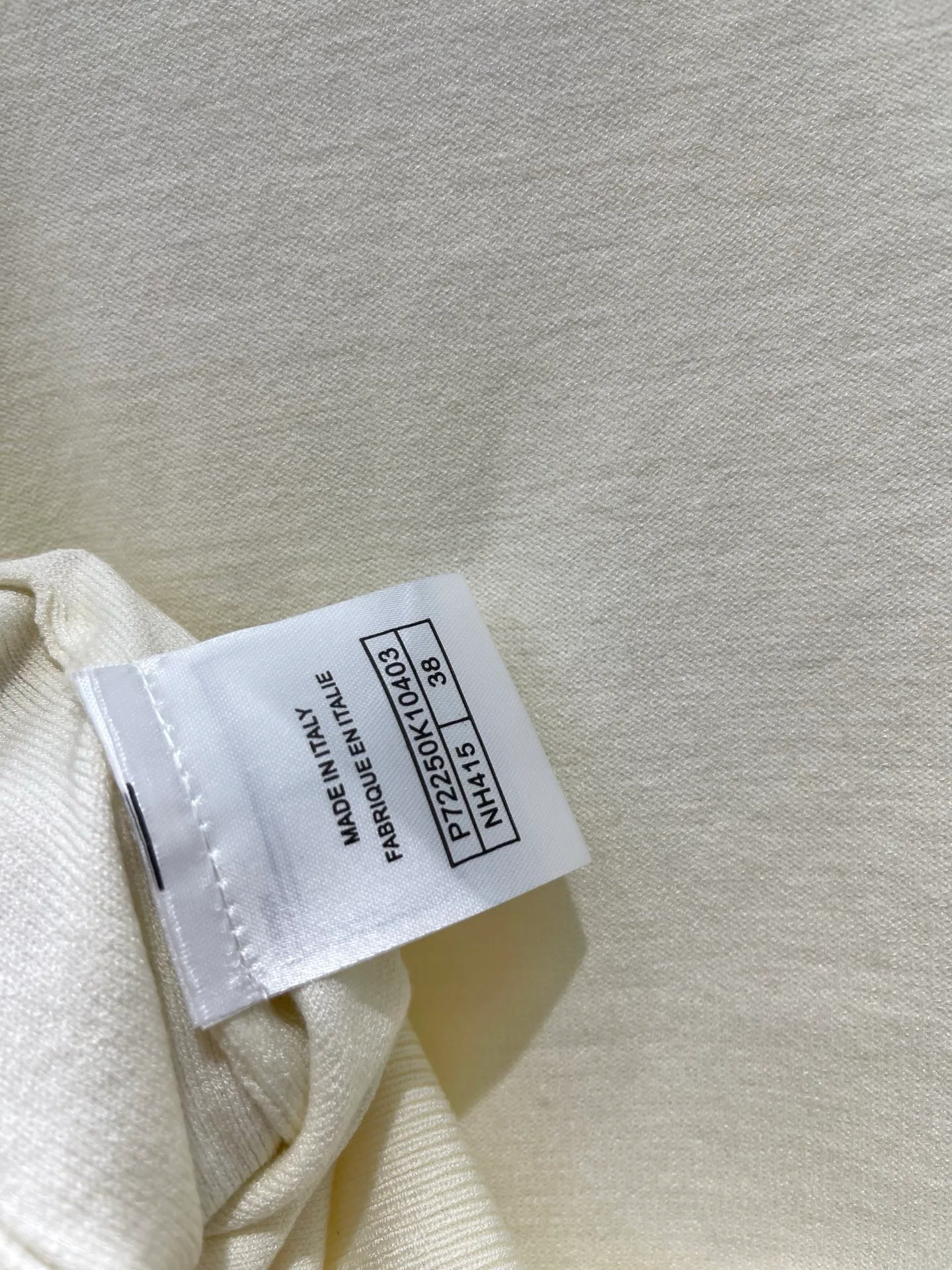 Women's Jumpers And Sweaters CHANEL 17500333