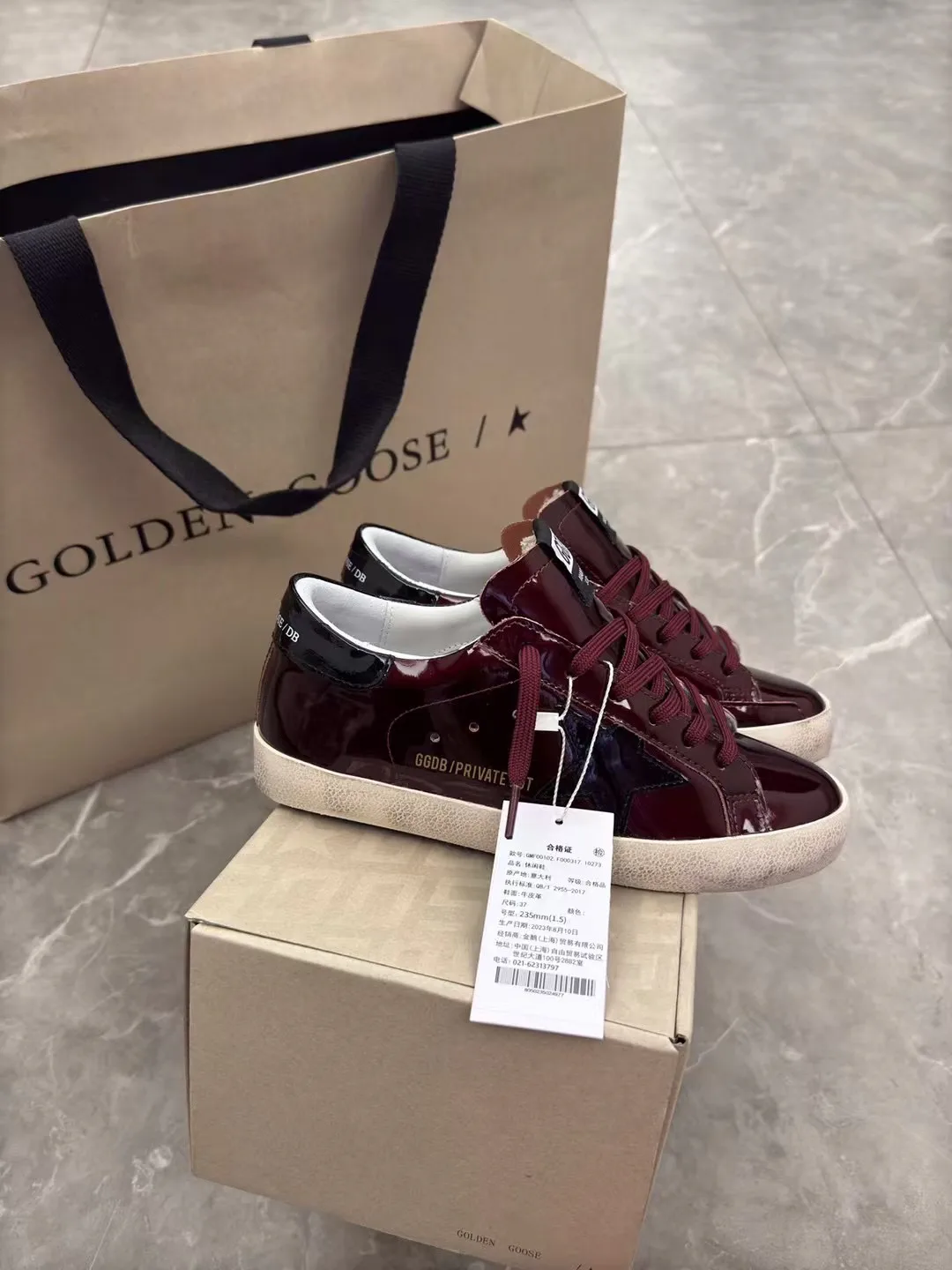 Women's Sneakers GOLDEN GOOSE 18265590
