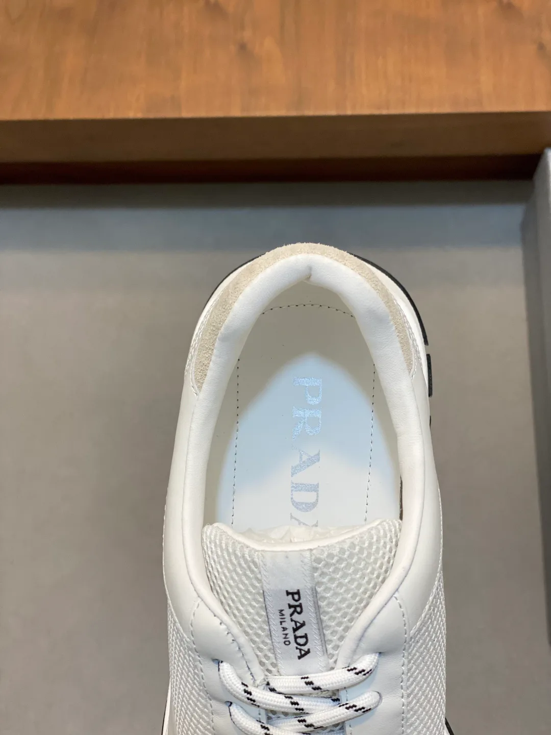 Men's Sneakers PRADA 18079030