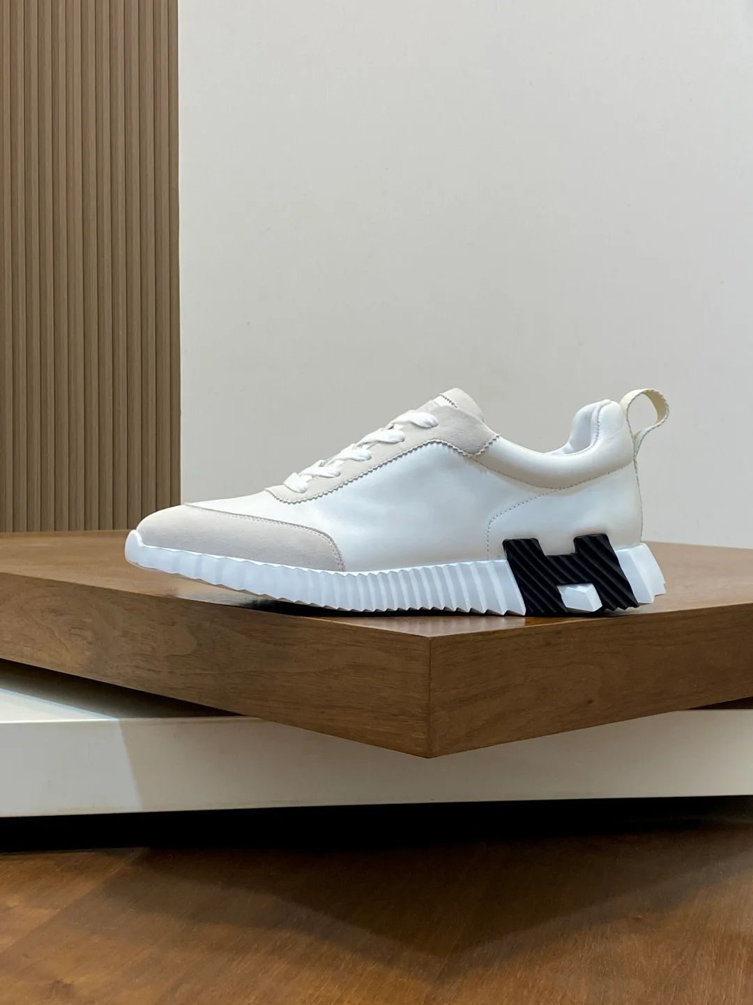 Men's Sneakers HERMES 18078872