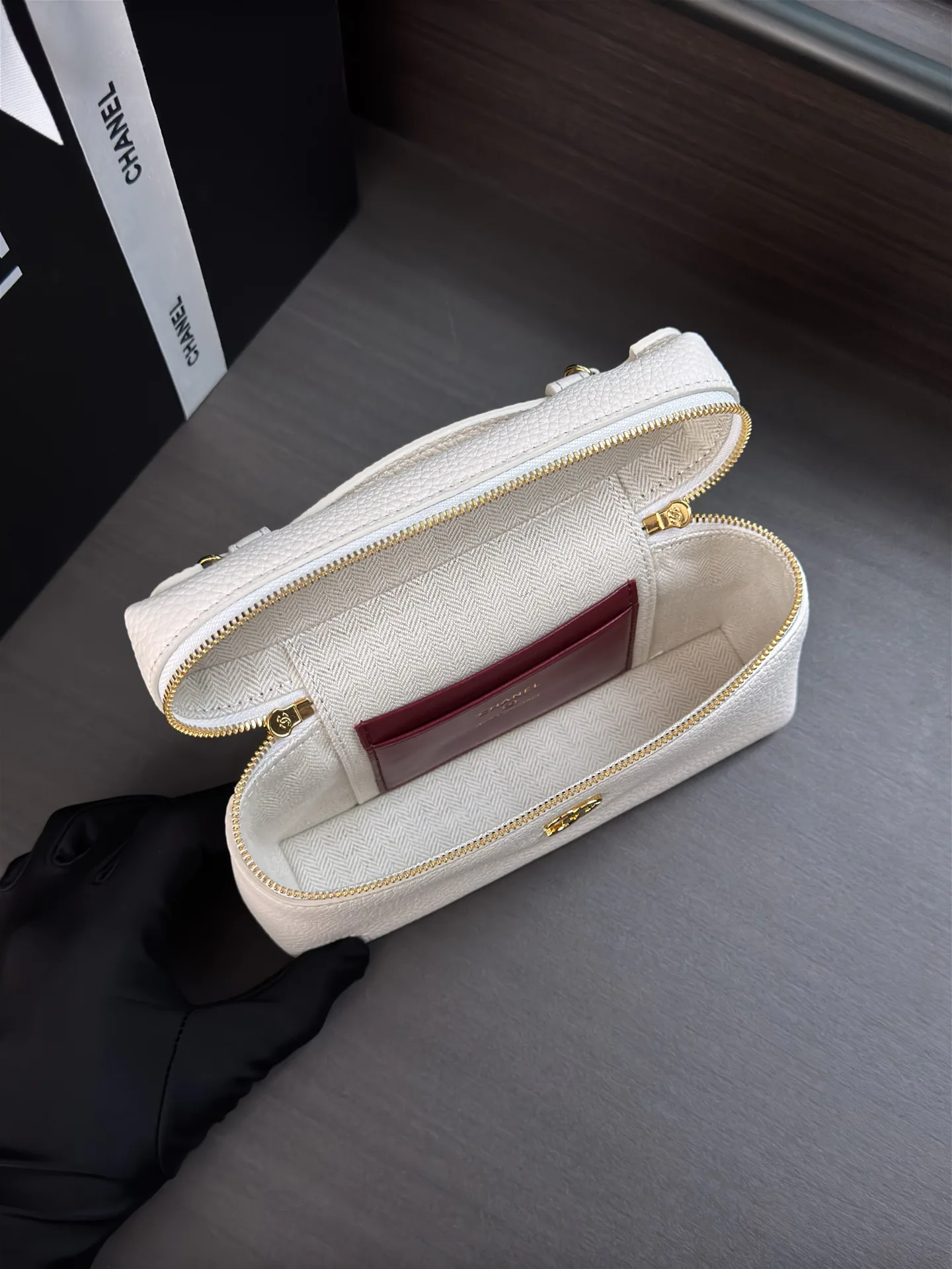 Women's Classic Handbags CHANEL 17698902