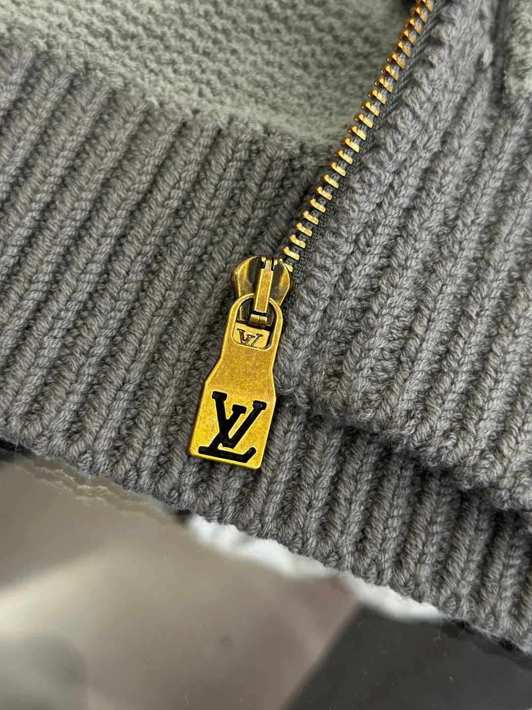 Men's Jumpers And Sweaters LOUIS VUITTON 18209810