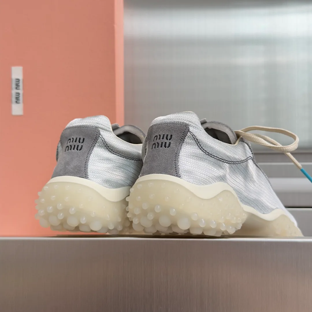 Women's Sneakers MIU MIU 17465553