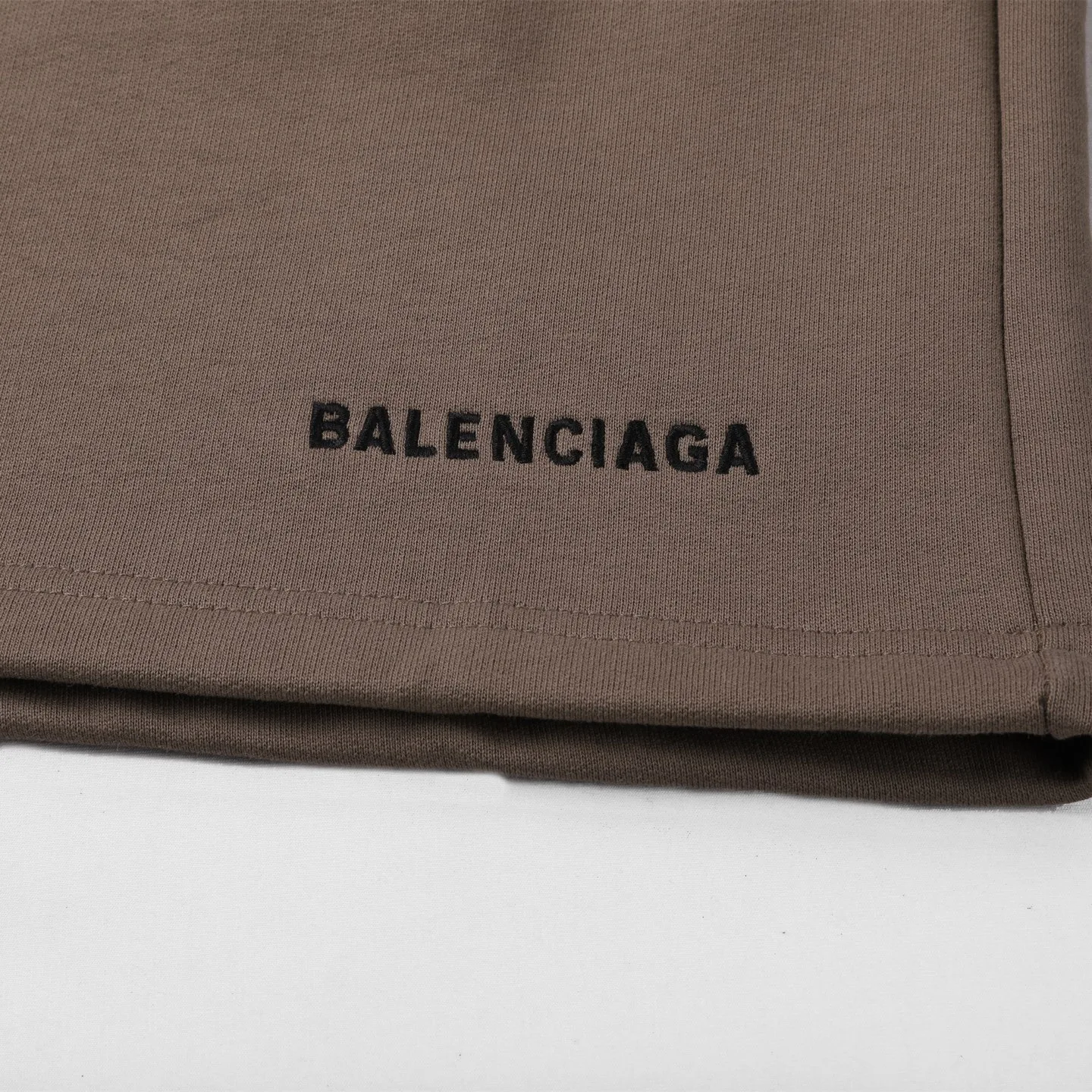 Women's Shorts BALENCIAGA 18190727