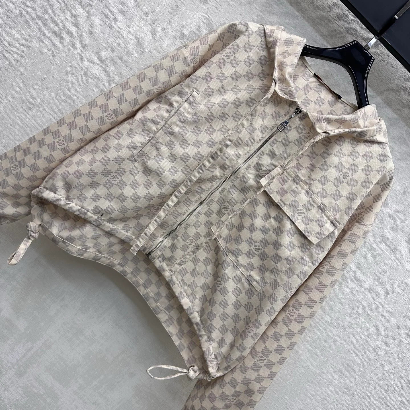 Women's Jackets And Down Jackets LOUIS VUITTON 18228475