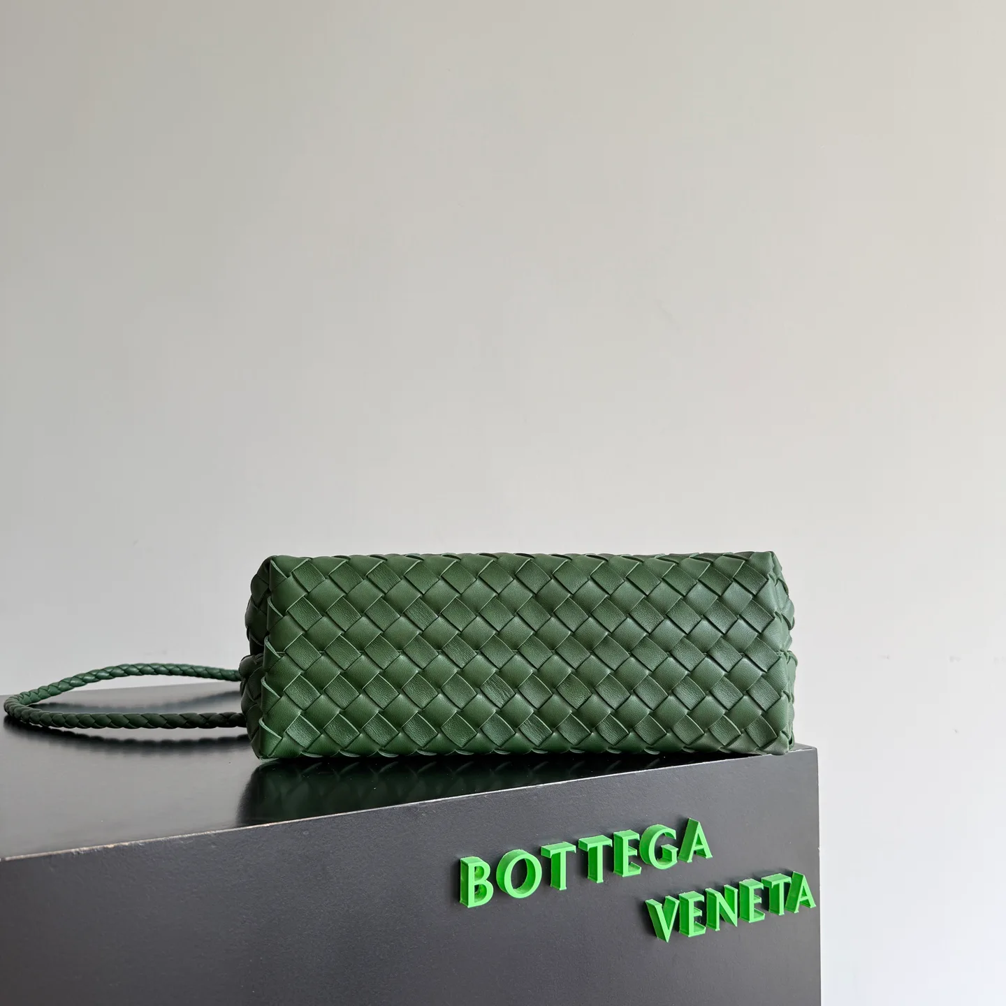 Women's Classic Handbags BOTTEGA VENETA 18467867