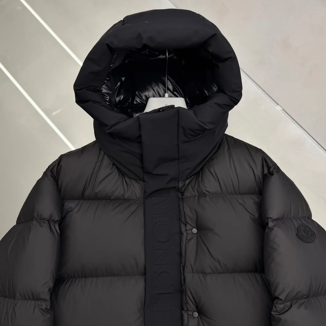 Men's Jackets And Down Jackets MONCLER 17391898
