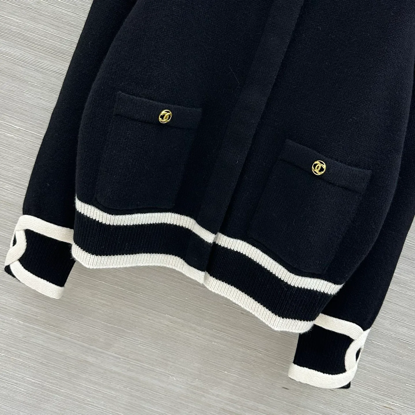 Women's Jumpers And Sweaters CHANEL 17998375