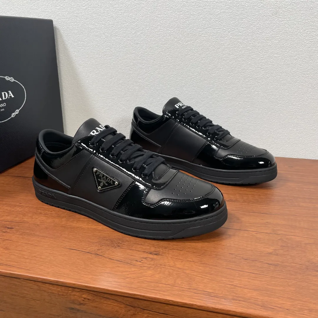 Men's Sneakers PRADA 18197805